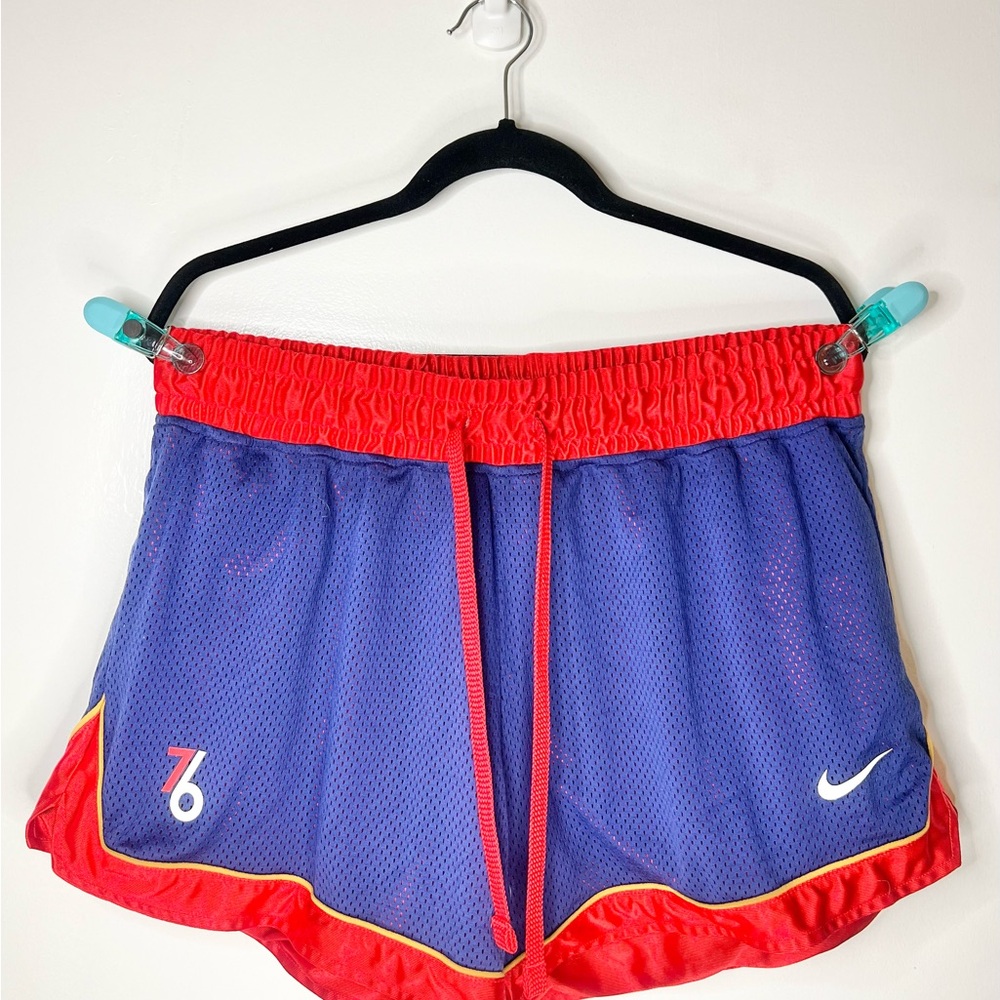 Nike x Philadelphia 76ers Mesh Basketball Shorts - Size XL